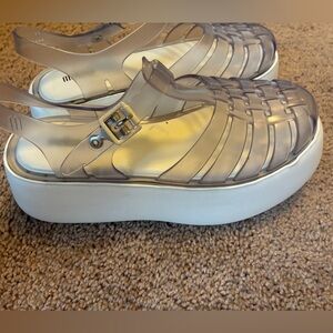 Melissa Possession Platform